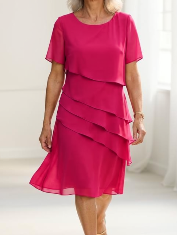 Juliette – Vestido elegante e fluido com volantes