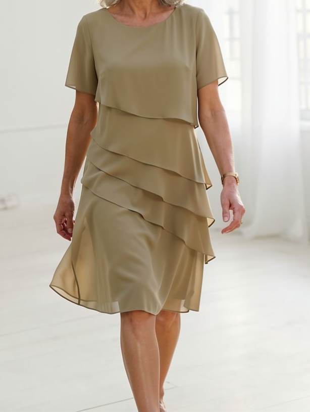 Juliette – Vestido elegante e fluido com volantes