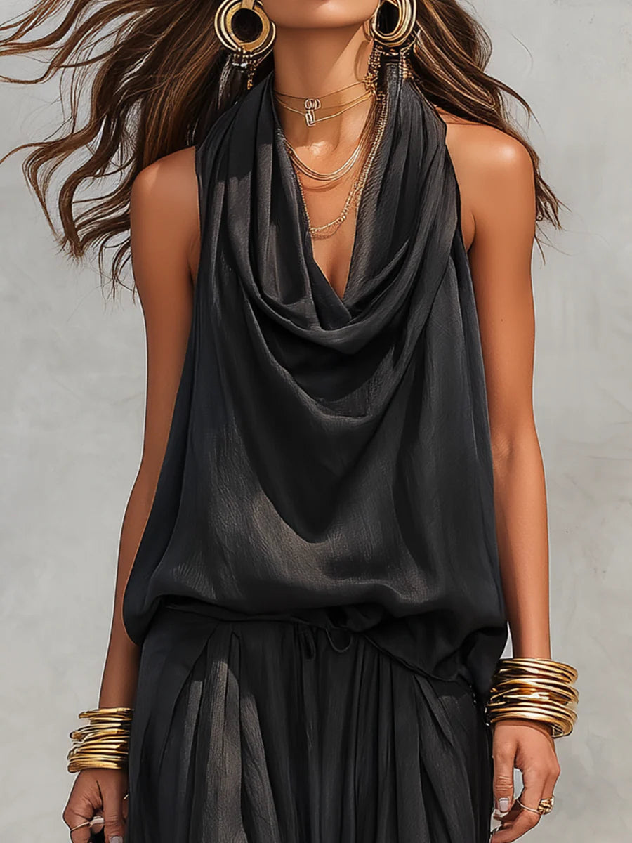 Conjunto de Top Halter e Calças Plissadas de Serena